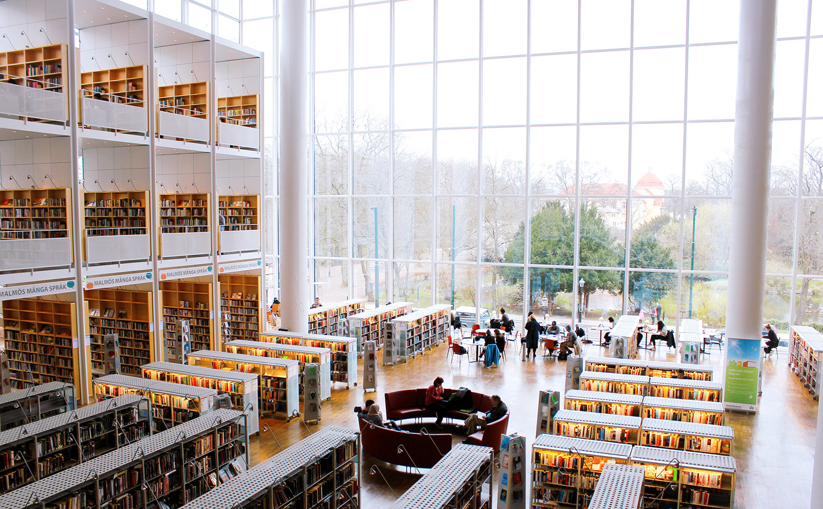 Malmö Library, Magical Realism, Lady Spies, Food Markets & More: Endnotes 08 September