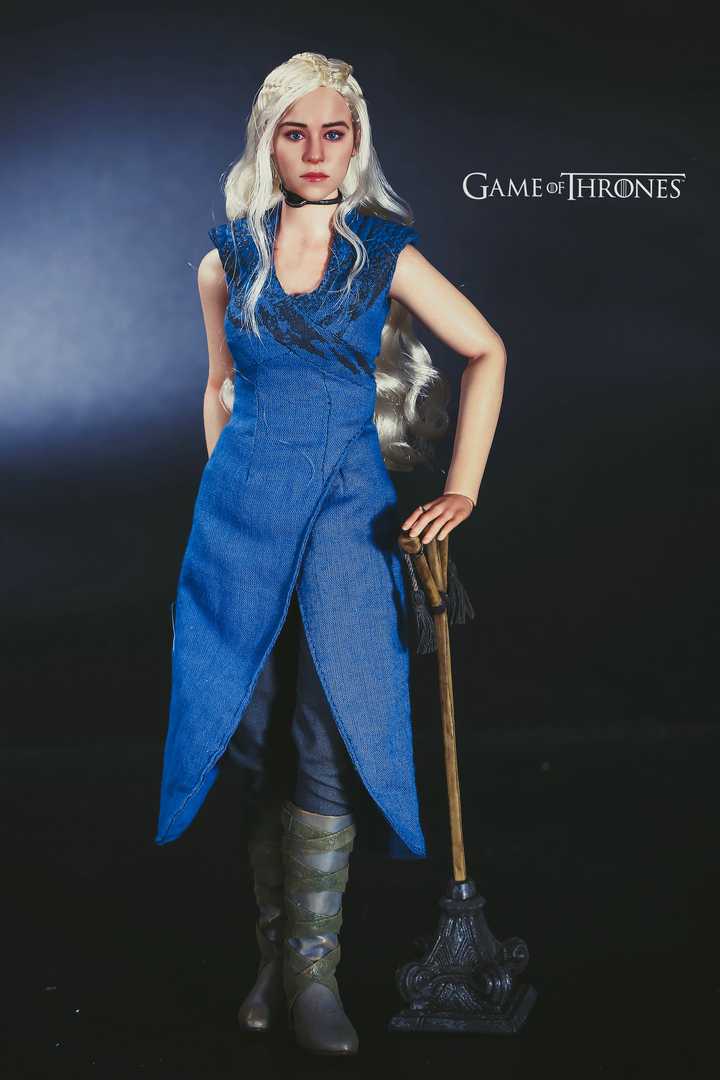 hot toys daenerys targaryen