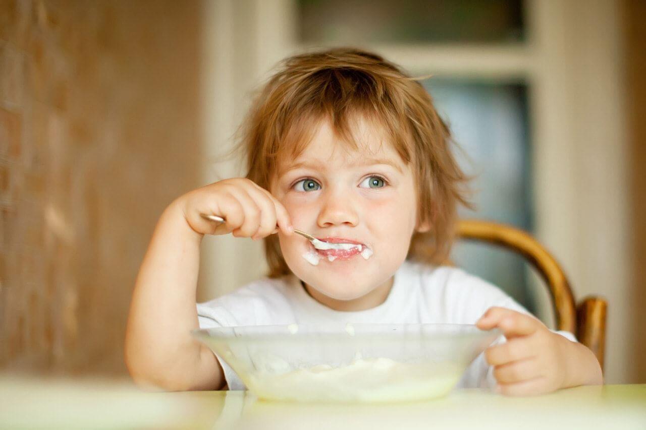 Τι να τρώνε τα παιδιά ηλικίας 0-6 ετών; Συμβουλές προς μαμάδες!