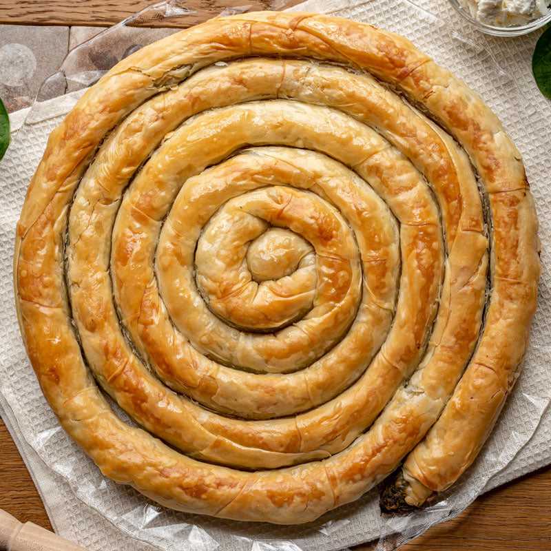 griechische-lebensmittel-griechische-produkte-strifti-pie-mit-spinat-mizithra-1kg