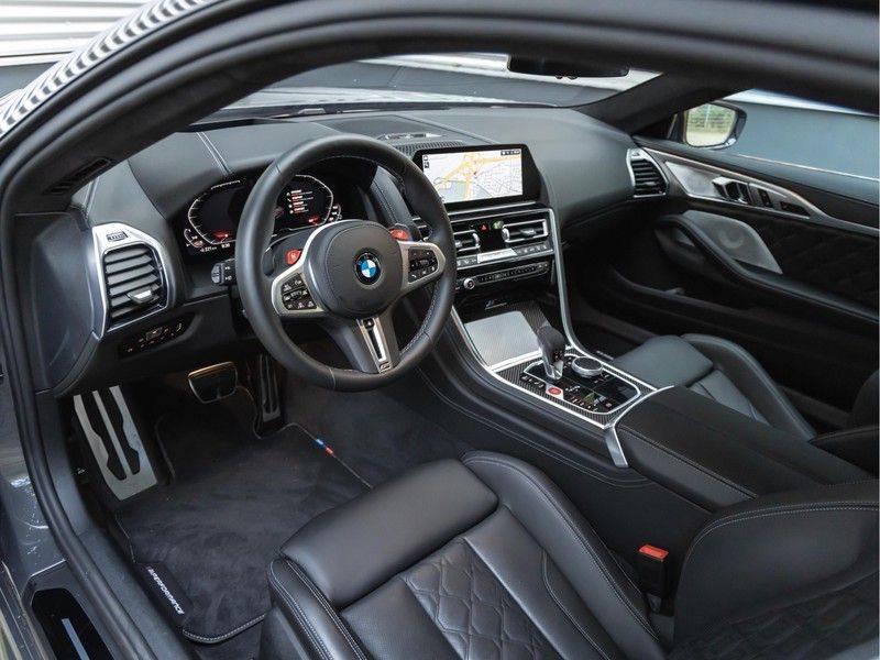 BMW 8 Serie M8 Competition - Carbon Brakes - Bowers & Wilkins - Stoelventilatie afbeelding 13