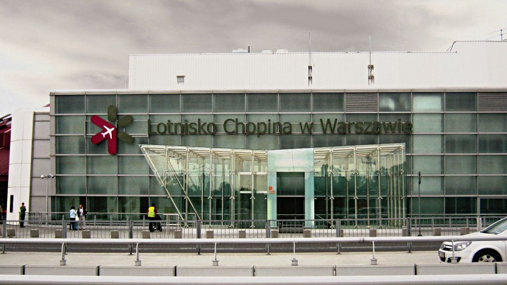 Warsaw_Chopin_Airport_logo.jpg