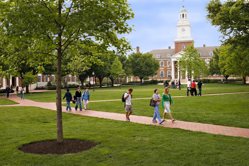 Students walking on the quad on a sunny day at Johns Hopkins University