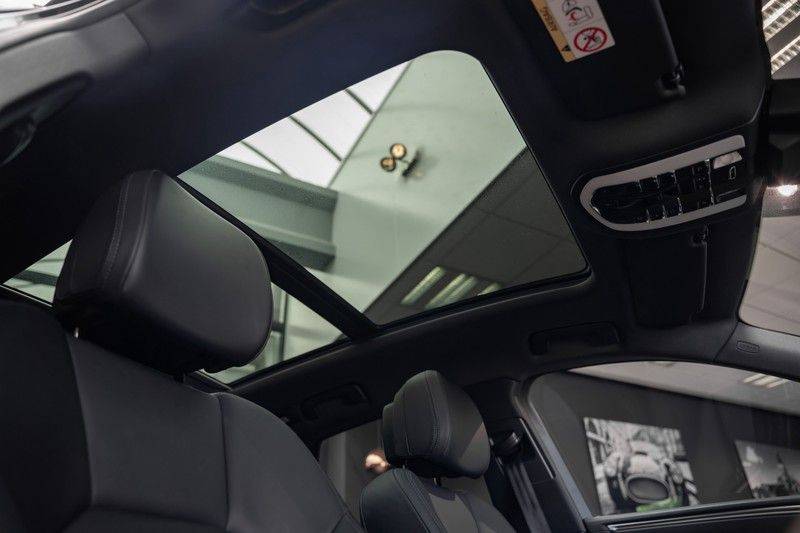 Porsche Macan Luchtvering Pano Leder Dashboard ACC Porsche Exclusive 2.0 Turbo afbeelding 16