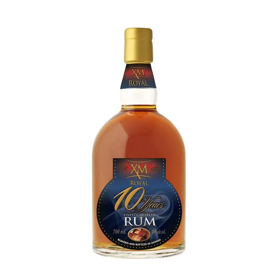 Image of the front of the bottle of the rum Royal Rum 10 Years