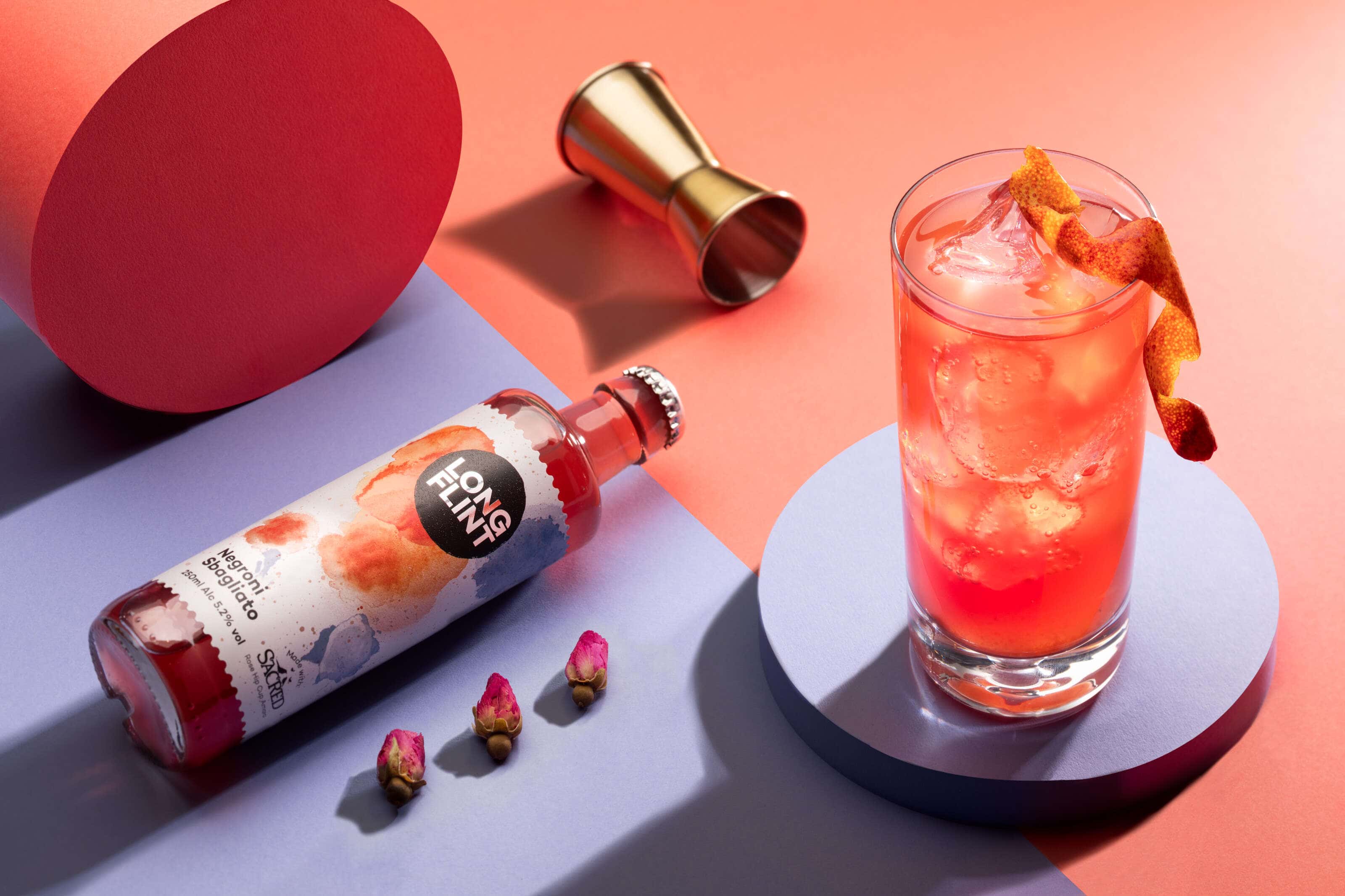 long-flint-negroni-cocktail-in-a-pop-art-style