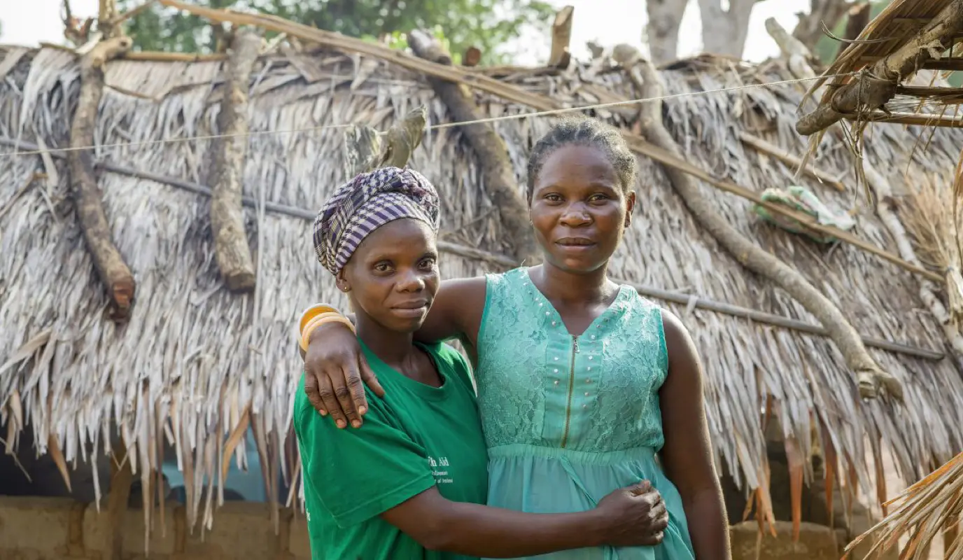 Nadine Doko (31) and Hermine Kounougoue (27) are friends and neighbours.