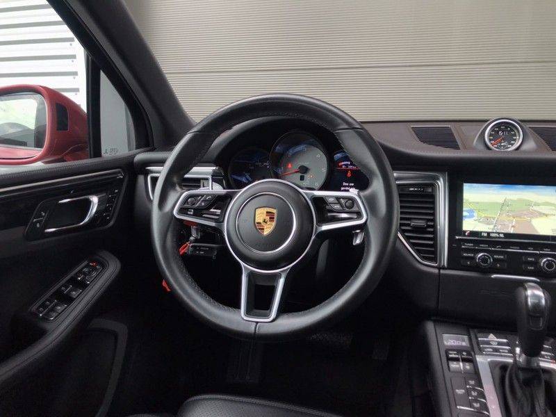 Porsche Macan 3.0 D S VERKOCHT 258PK, Sportchrono, Sport/design, Pano, 18 Way, Bose, Luchtvering, Sportuitlaat, PDLS, LMV'21 afbeelding 12