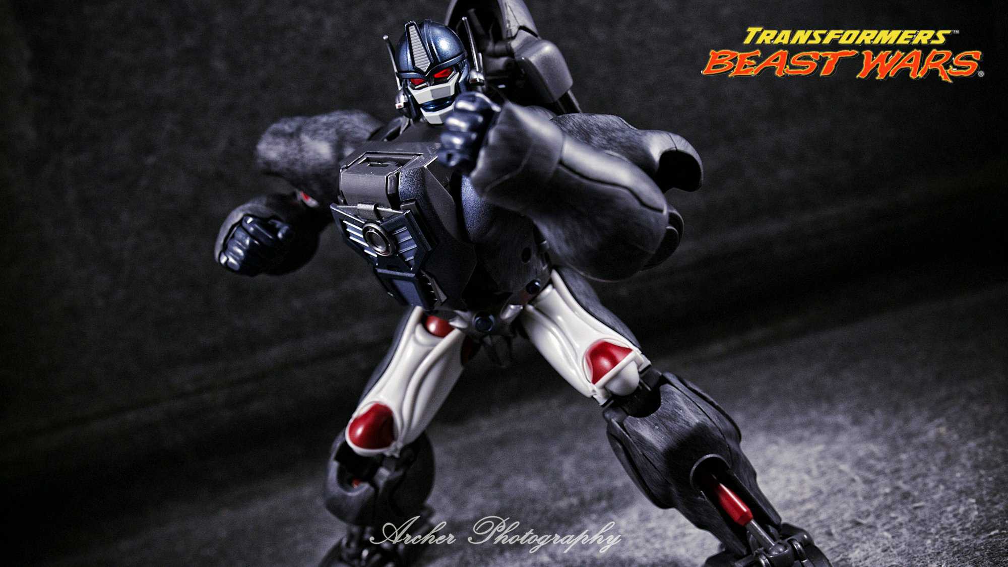 Transformers Masterpiece MP-32 Optimus Primal