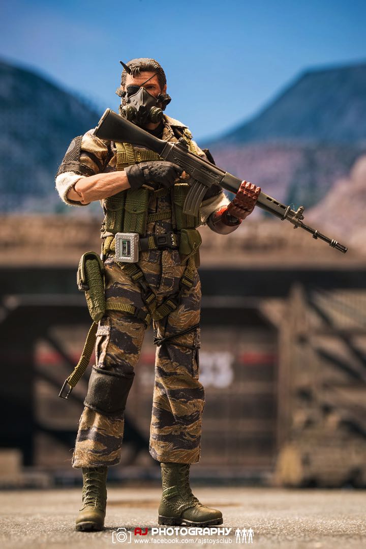 LIMToys Metal Gear Snake 1/12 Scale Figure