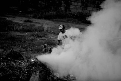 Fumes - Art, Photography, Ideas - 100405_PHOTO_ROKMA__MG_4595