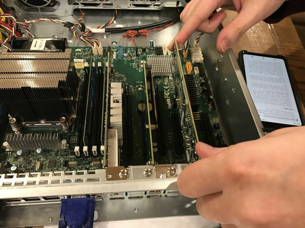 Picture of all the PCIe expansion cards installed in the system.