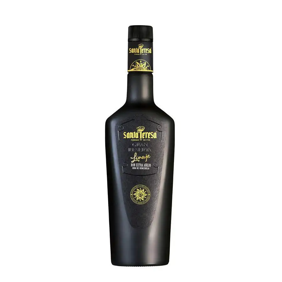 Image of the front of the bottle of the rum Linaje