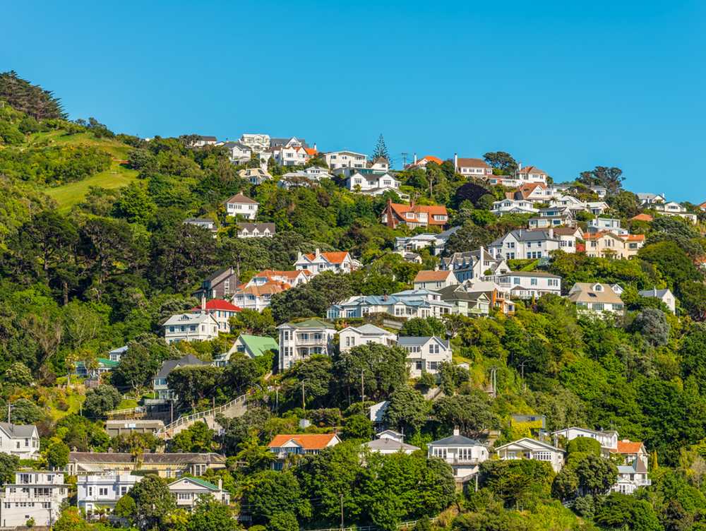 Asking Price For Provincial Homes Hits $500k, Auckland Down 0.7pc