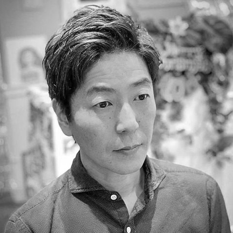 相川 浩二氏